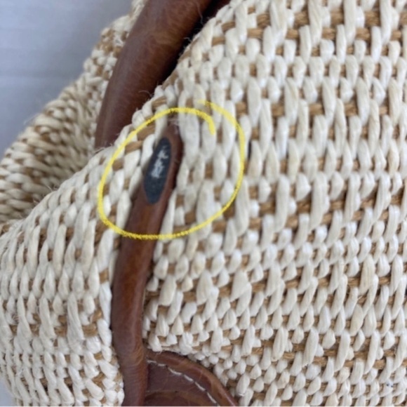 Vintage Y2K Mini Purse Woven Straw Bag Taco Shaped Top Handle Metal Loop Lock - Picture 12 of 13